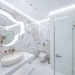 Sky Tower Z Jakuzzi Przy Oknie By Bqqk ורוצלב
