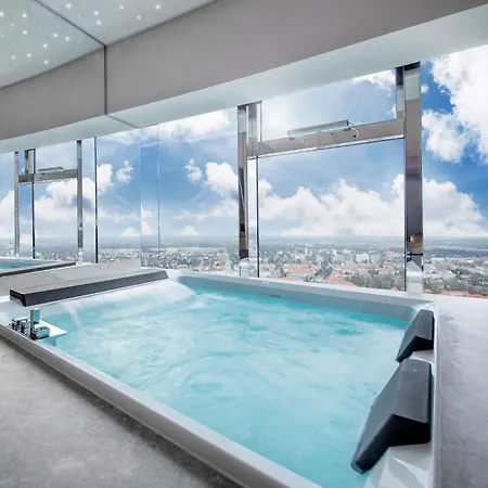 Apartamenty Sky Tower Z Jakuzzi Przy Oknie Apartment Wroclaw