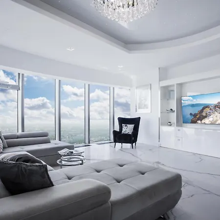 Apartamenty Sky Tower Z Jakuzzi Przy Oknie Wroclaw