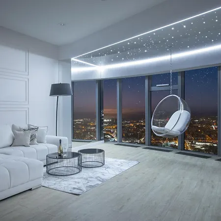 Apartamenty Sky Tower Z Jakuzzi Przy Oknie *