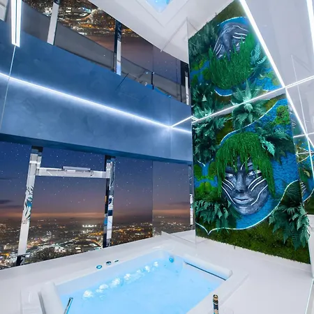 Apartment Apartamenty Sky Tower Z Jakuzzi Przy Oknie