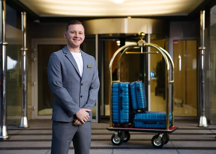 Apartamenty Sky Tower Z Jakuzzi Przy Oknie By Bqqk * Wroclaw