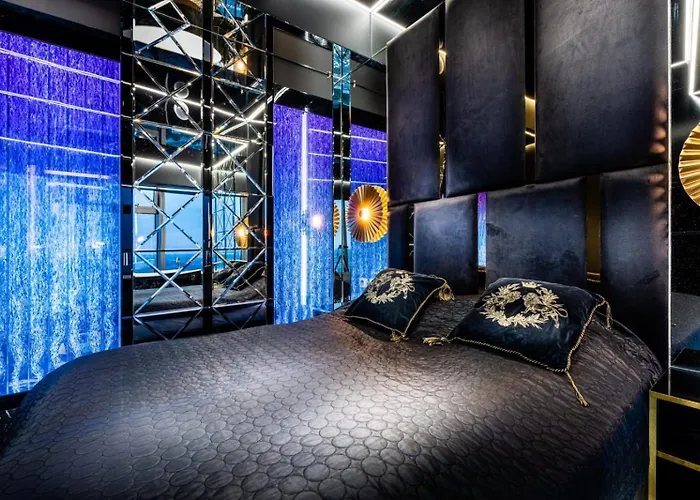 Apartamenty Sky Tower Z Jakuzzi Przy Oknie By Bqqk