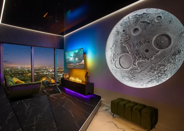 Apartamenty Sky Tower Z Jakuzzi Przy Oknie By Bqqk Apartment Wroclaw