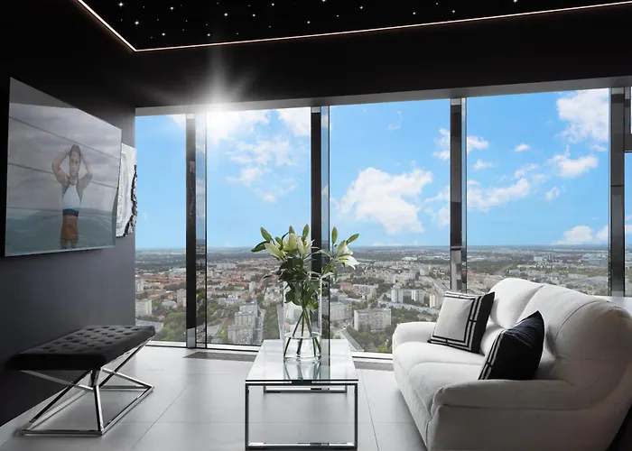 Apartamenty Sky Tower Z Jakuzzi Przy Oknie By Bqqk *