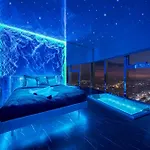 Apartamenty Sky Tower Z Jakuzzi Przy Oknie By Bqqk Breslau