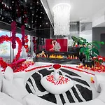Sky Tower Z Jakuzzi Przy Oknie By Bqqk Апартаменты