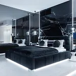 Apartment Apartamenty Sky Tower Z Jakuzzi Przy Oknie By Bqqk Breslau