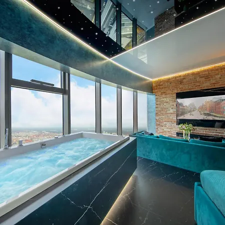 Sky Tower Z Jakuzzi Przy Oknie Appartement *