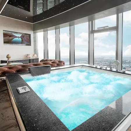 아파트 Sky Tower Z Jakuzzi Przy Oknie By Bqqk 브로츠와프