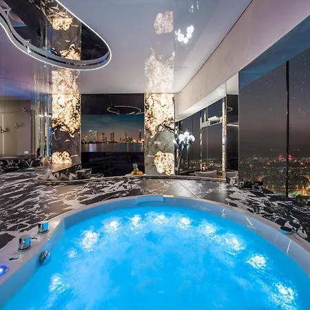 아파트 Sky Tower Z Jakuzzi Przy Oknie By Bqqk 브로츠와프