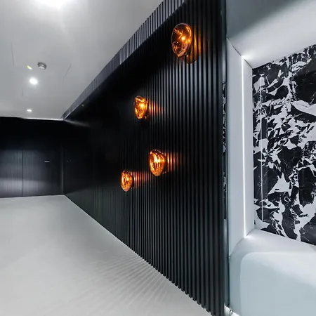 Appartement Sky Tower Z Jakuzzi Przy Oknie