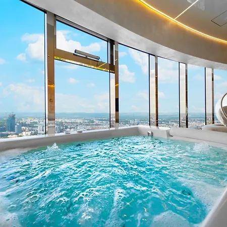 Apartamenty Sky Tower Z Jakuzzi Przy Oknie By Bqqk Apartment Wroclaw
