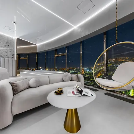Apartamenty Sky Tower Z Jakuzzi Przy Oknie By Bqqk *