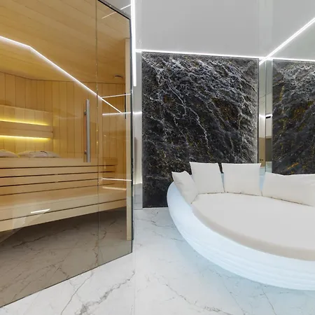 Apartamenty Sky Tower Z Jakuzzi Przy Oknie By Bqqk Breslau