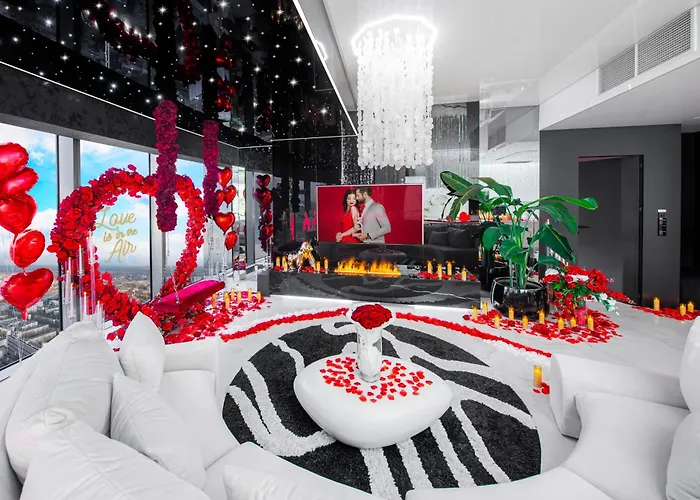 Sky Tower Z Jakuzzi Przy Oknie By Bqqk 아파트