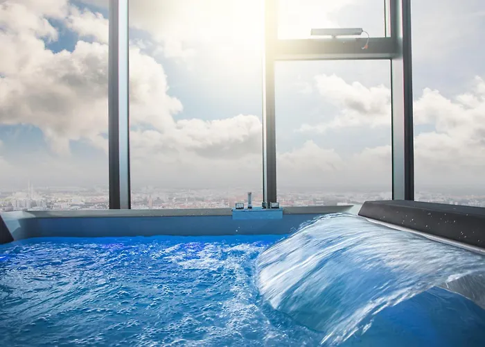 아파트 Sky Tower Z Jakuzzi Przy Oknie By Bqqk *